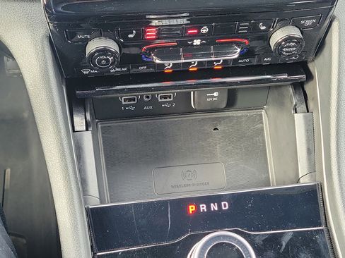 Used 2023 Jeep Grand Cherokee Altitude image 31