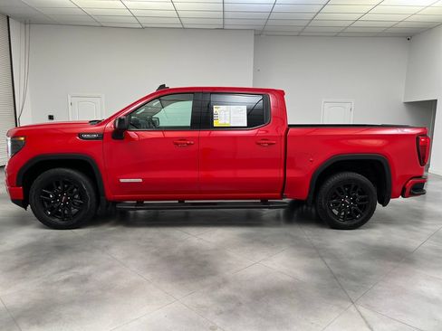 Used 2024 GMC Sierra 1500 Elevation w/ Elevation Premium Package AWD/4WD image 5