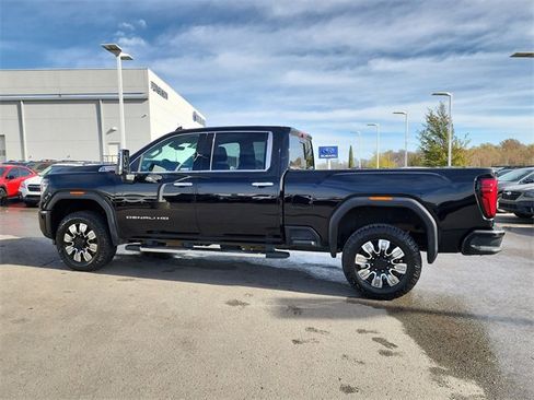 Used 2024 GMC Sierra 2500 Denali w/ Denali Reserve Package image 9