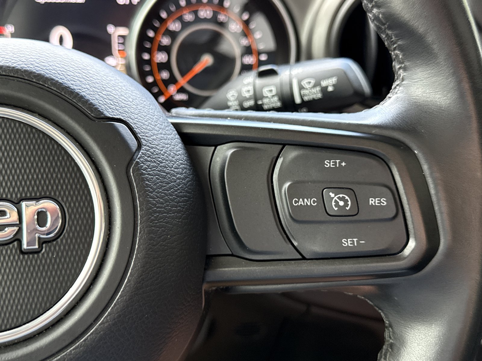 Used 2022 Jeep Wrangler Sport AWD/4WD image 18