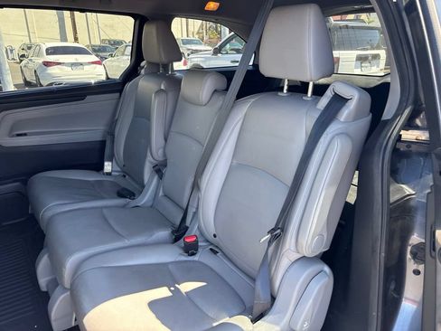 Used 2018 Honda Odyssey EX-L image 14