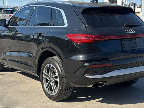 Used 2025 Audi Q5 Premium Plus image 5