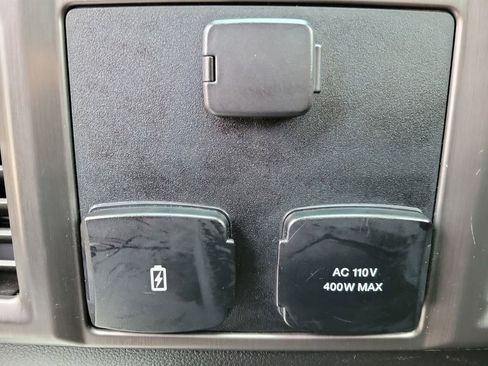 Used 2018 Ford F150 Raptor w/ Equipment Group 802A Luxury image 14