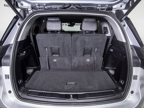 Used 2023 Jeep Grand Cherokee L Limited AWD/4WD image 8