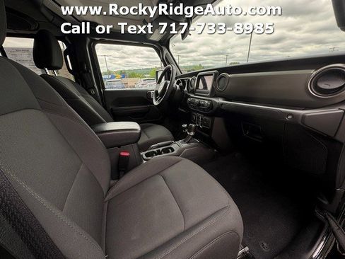 Used 2023 Jeep Gladiator Sport AWD/4WD image 30