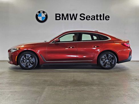 Used 2023 BMW i4 eDrive35 w/ Premium Package RWD image 3