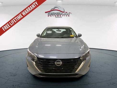 Used 2024 Nissan Sentra SV FWD image 3