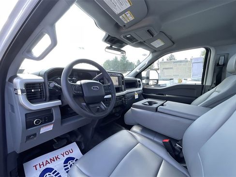 New 2024 Ford F550 4x4 Regular Cab Super Duty image 20