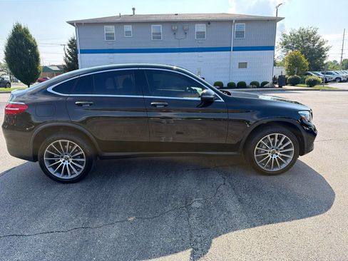 Used 2019 Mercedes-Benz GLC 300 4MATIC Coupe image 6