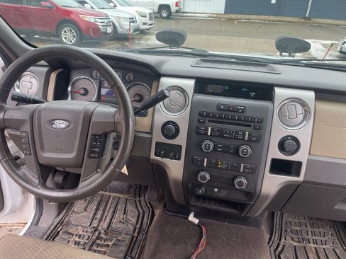 Used 2010 Ford F150 XLT image 28