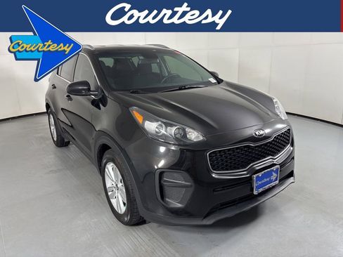 Used 2018 Kia Sportage LX w/ LX Popular Package FWD image 1