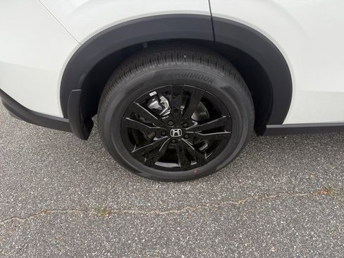 New 2026 Honda HR-V Sport image 23