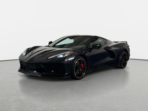 Used 2024 Chevrolet Corvette Stingray Preferred Cpe w/ Z51 Performance Package RWD image 13