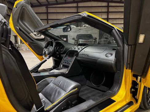 Used 2008 Lamborghini Gallardo Spyder image 27