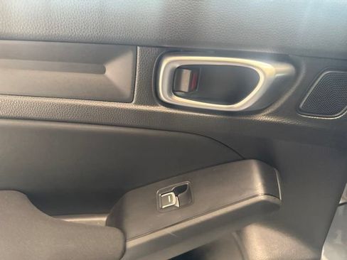 Used 2024 Honda Civic Sport image 7