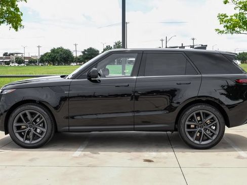 New 2026 Land Rover Range Rover Sport SE AWD/4WD image 12
