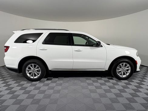 Used 2024 Dodge Durango SXT RWD image 7