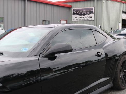 Used 2015 Chevrolet Camaro ZL1 RWD image 4