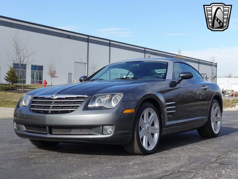 Used 2004 Chrysler Crossfire Coupe image 2