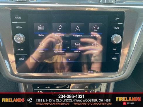 New 2024 Volkswagen Tiguan SE image 5