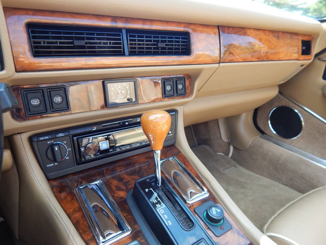 Used 1996 Jaguar XJS 4.0 Convertible RWD image 15