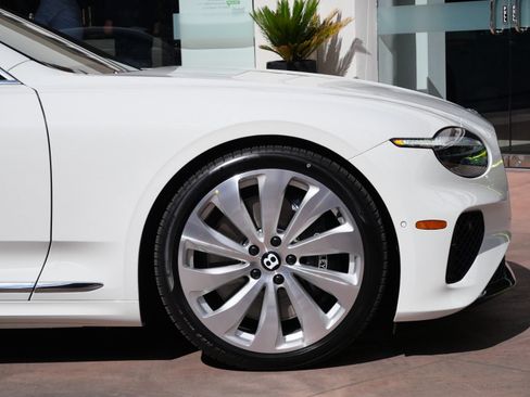 New 2026 Bentley Continental GT AWD/4WD image 6