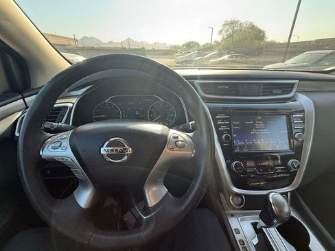 Used 2017 Nissan Murano SV image 21