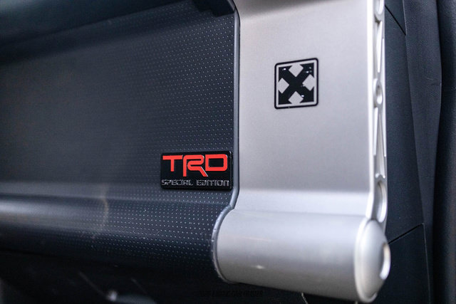 Used 2007 Toyota FJ Cruiser 4WD w/ TRD Special Edition image 55