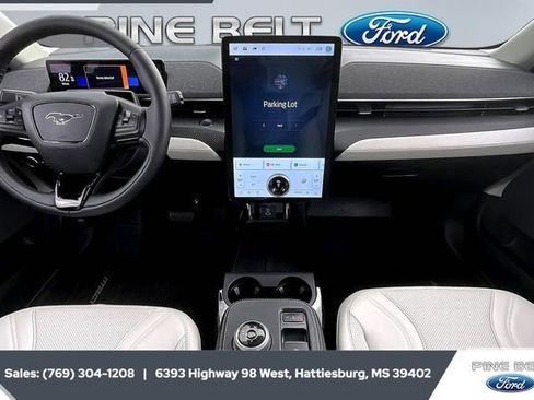 Used 2023 Ford Mustang Mach-E Premium image 13
