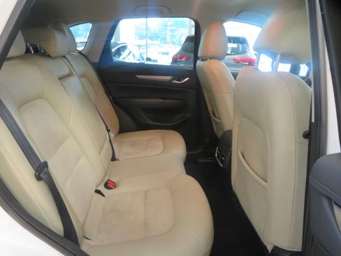 Used 2018 MAZDA CX-5 Touring FWD image 22