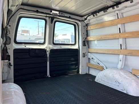 Used 2019 Chevrolet Express 2500 w/ Driver Convenience Package RWD image 11