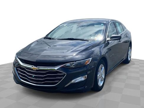 Certified 2022 Chevrolet Malibu LS FWD image 1