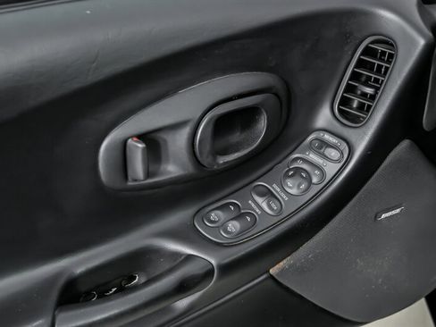 Used 2003 Chevrolet Corvette Z06 w/ Memory Package, 3 Drivers RWD image 17