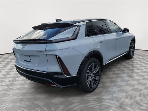 New 2026 Cadillac Lyriq Premium Luxury image 6