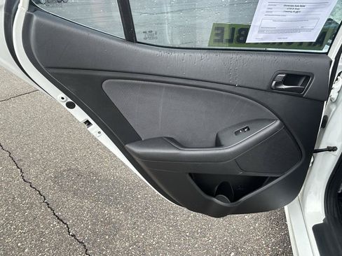 Used 2015 Kia Optima LX w/ Paint Protection Film Package FWD image 13