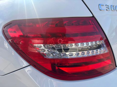 Used 2012 Mercedes-Benz C 300 C 300 4MATIC Sport Sedan 4D image 37