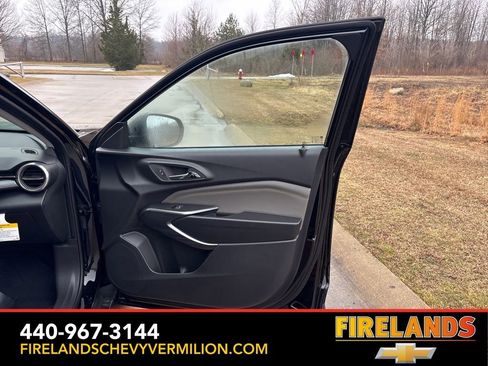 New 2026 Chevrolet Trax ACTIV w/ Driver Confidence Package image 25