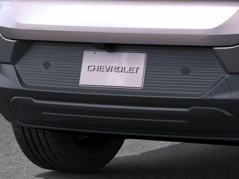 New 2026 Chevrolet Equinox EV LT FWD image 14