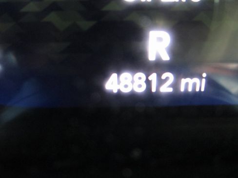 Used 2023 Jeep Gladiator Mojave w/ Cold Weather Group image 28