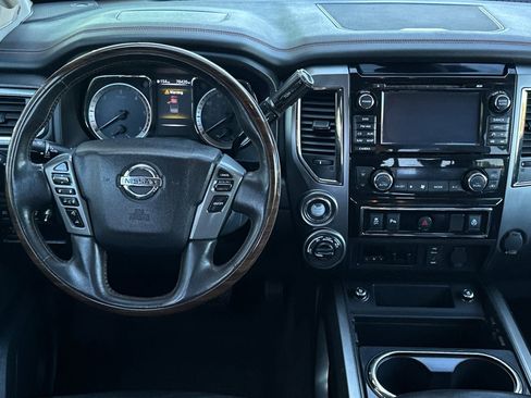 Used 2016 Nissan Titan Platinum Reserve AWD/4WD image 14