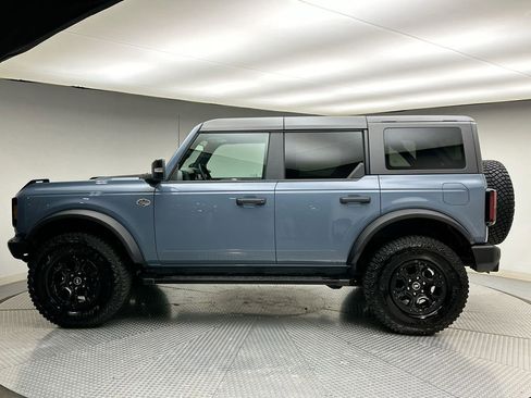 Used 2024 Ford Bronco Wildtrak image 2