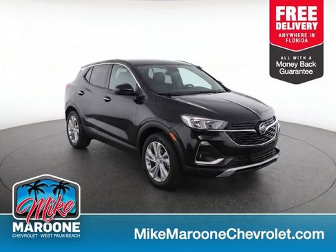 Used 2022 Buick Encore GX Preferred w/ Cold Weather Comfort Package FWD image 1