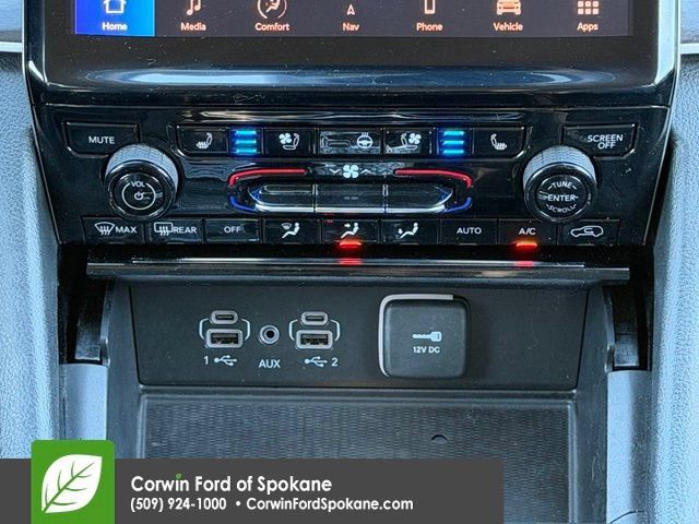 Used 2023 Jeep Grand Cherokee L Limited w/ Luxury Tech Group II AWD/4WD image 30