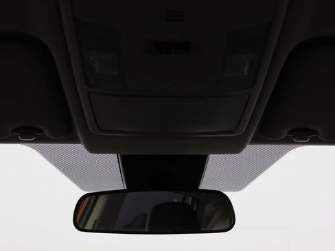 Used 2017 Toyota RAV4 LE FWD image 23