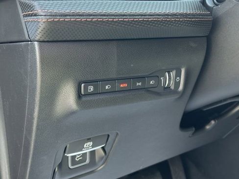 New 2026 Jeep Cherokee Limited image 39