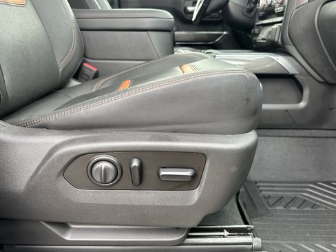 Used 2020 GMC Sierra 2500 AT4 w/ AT4 Premium Package image 22