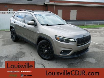 Used 2019 Jeep Cherokee Latitude w/ Popular Appearance Group