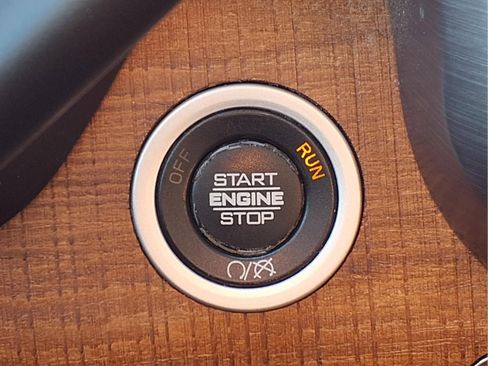 Used 2019 RAM 3500 Limited image 12