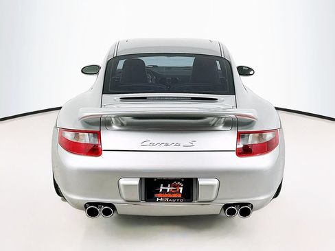 Used 2006 Porsche 911 Carrera S RWD image 7