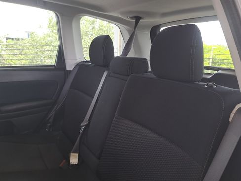 Used 2018 Subaru Forester 2.5i Premium w/ All-Weather Package AWD/4WD image 8